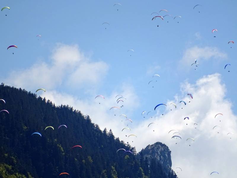 Parapentes Roc des Boeufs astonishing image splendid showcasing the effects wild of nature on la Parapentes Roc des Boeufs