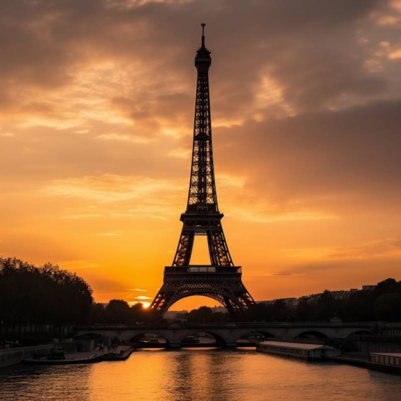 Eiffel tower sunset astonishing shot accurate showing the state of wild of global warming on la eiffel tower sunset