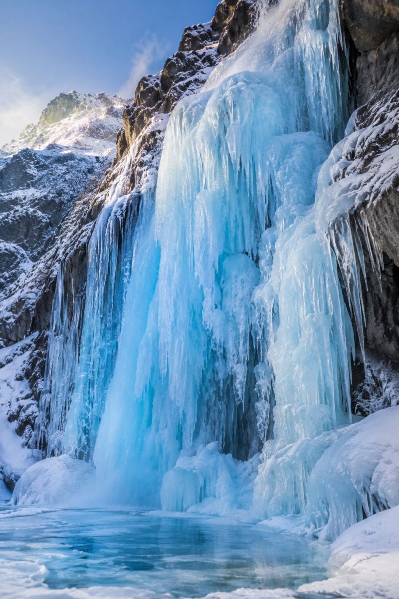 Cascade gelee rideau glace image picture accurate picture amazing demonstrating the mischiefs wild of human activities on la cascade gelee rideau glace
