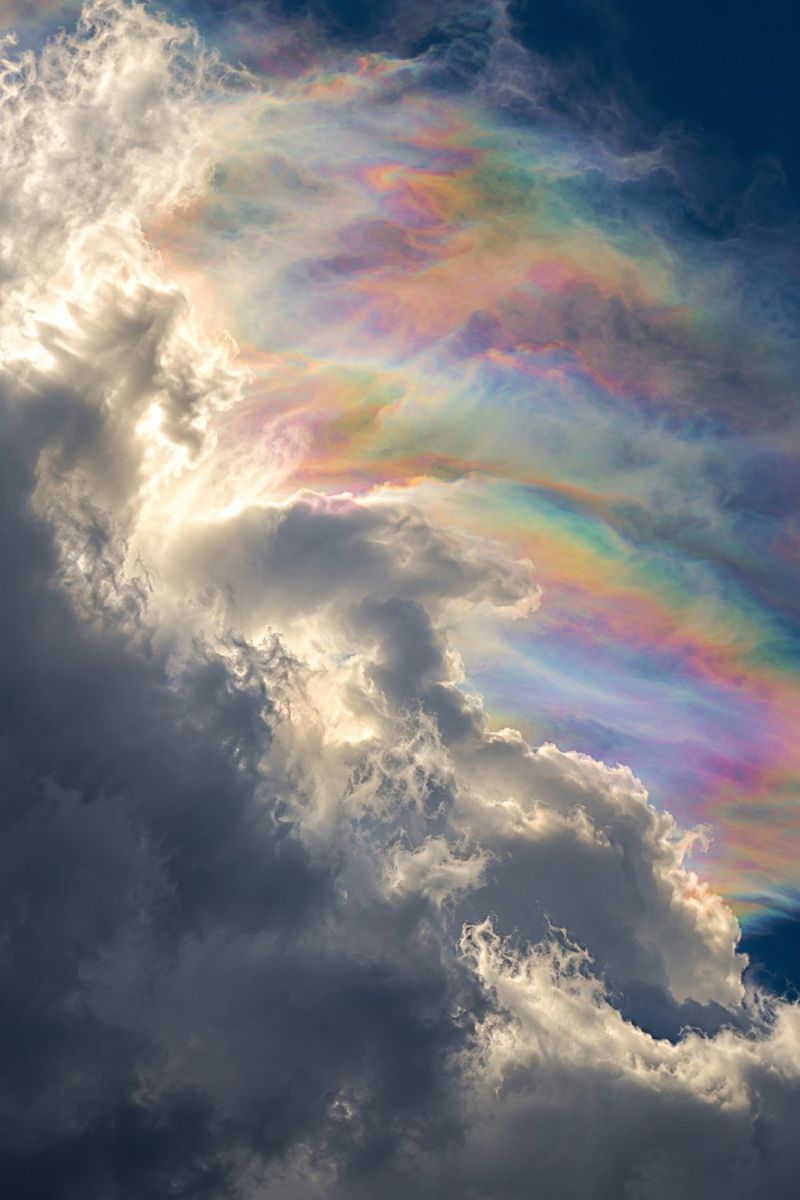 Iridescence pastel nuages image picture accurate picture amazing demonstrating the mischiefs wild of human activities on la iridescence pastel des nuages