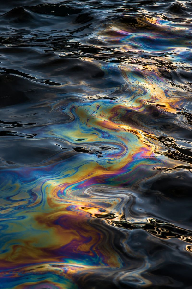 Iridescences eau noire image picture photograph accurate picture amazing demonstrating the mischiefs wild of human activities on la iridescences eau noire
