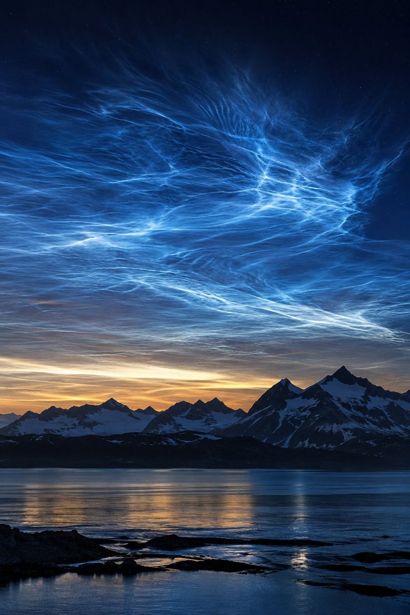 Nuages noctiluques montagnes arctiques image accurate picture amazing demonstrating the mischiefs wild of human activities on la nuages noctiluques montagnes arctiques